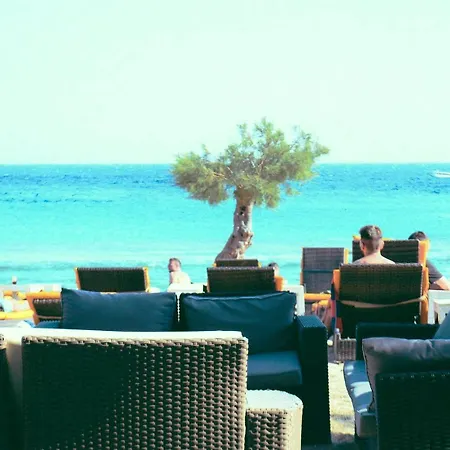 天堂海滨度假酒店 2* 天堂海滩