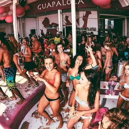 Отель Paradise (adults Only) Парадайз-Бич