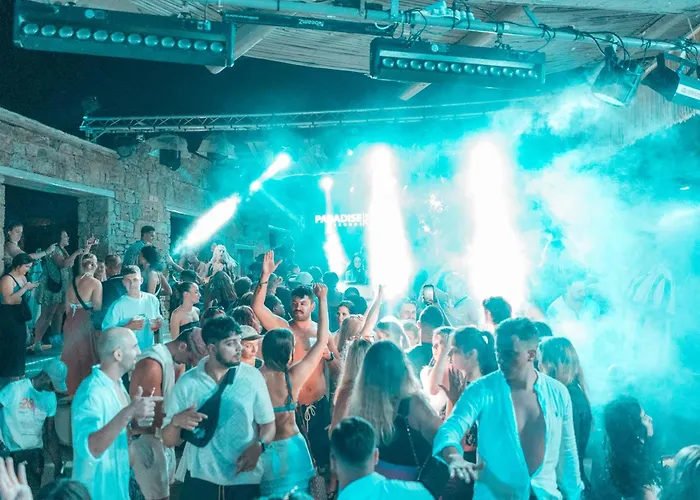 Paradise Szálloda 2*