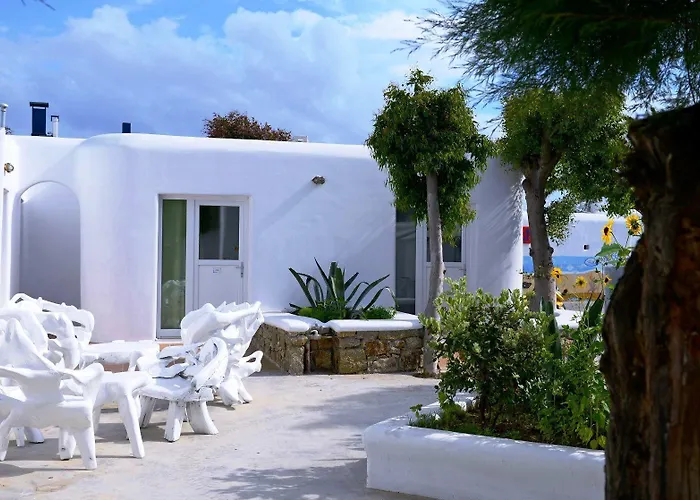 Szálloda Paradise 2*